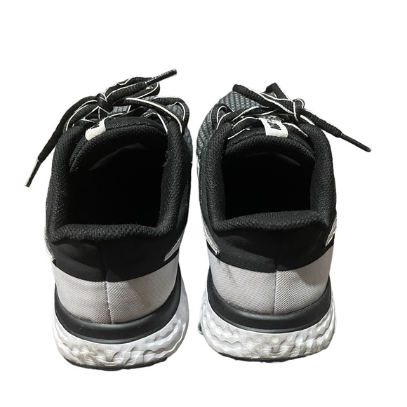 Used - Picture 1 of 5